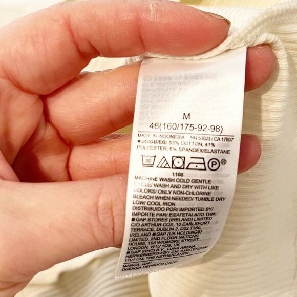 GAP Modern Rib Long Sleeve V Neck Cardigan Top Birch Cream Medium - Picture 4 of 4